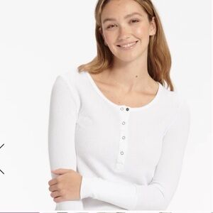 Splendid White Button-Front Thermal Henley Long Sleeve Tee Medium Like New